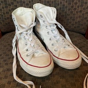 White high top Converse size 7